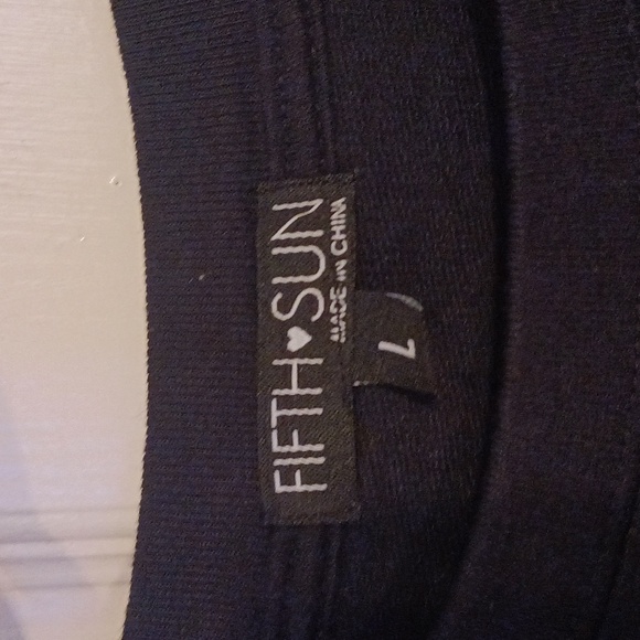 "I'm Not Getting Ready Today" Pullover Top - Picture 2 of 4